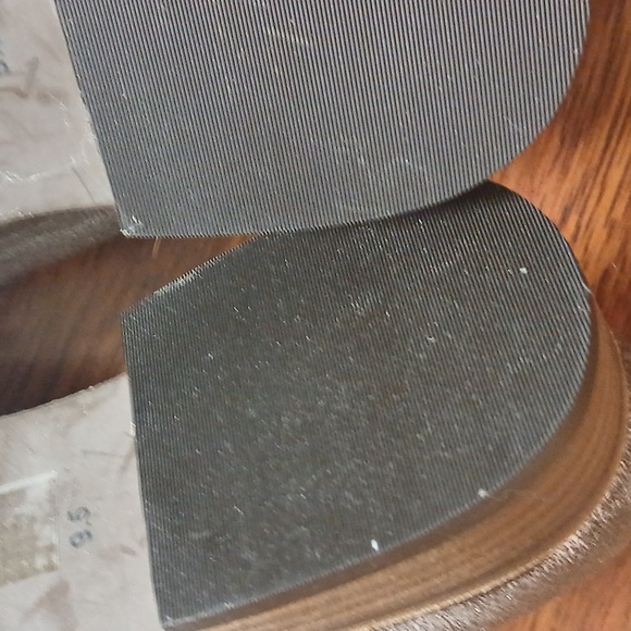 Metallic leather loafers - Picture 10 of 10